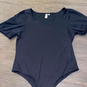 Black scalloped neckline ribbed bodysuit